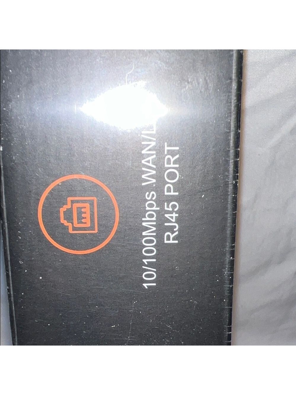 White Modem-Router Combo - Picture 5 of 10